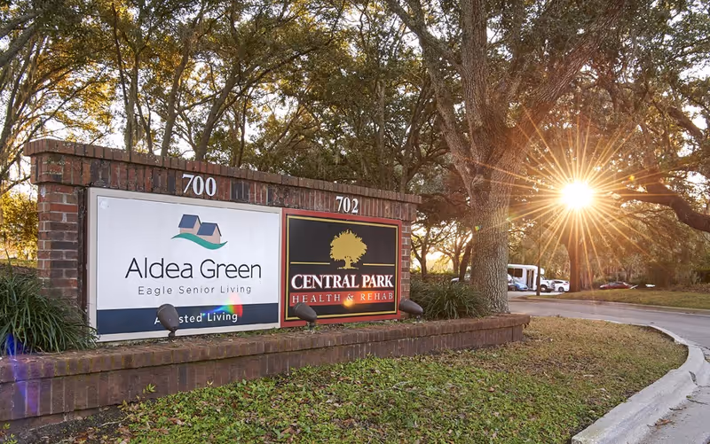 Photo 4 of Aldea Green