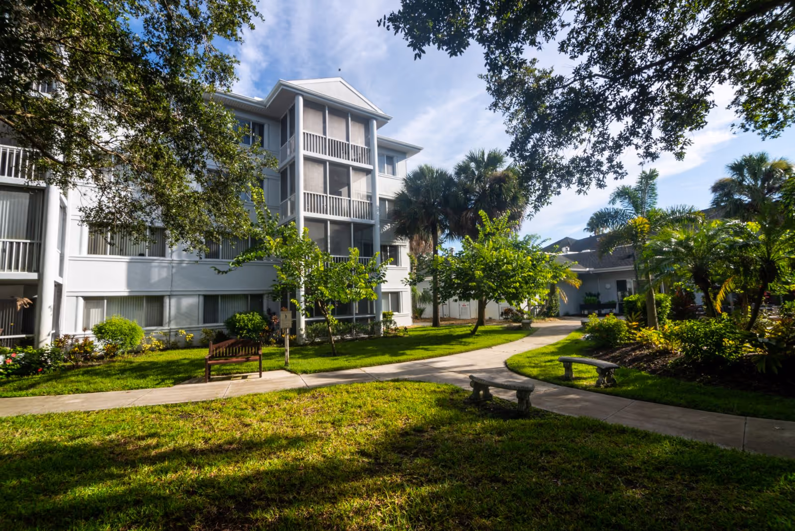 Photo 5 of Aviva Senior Living