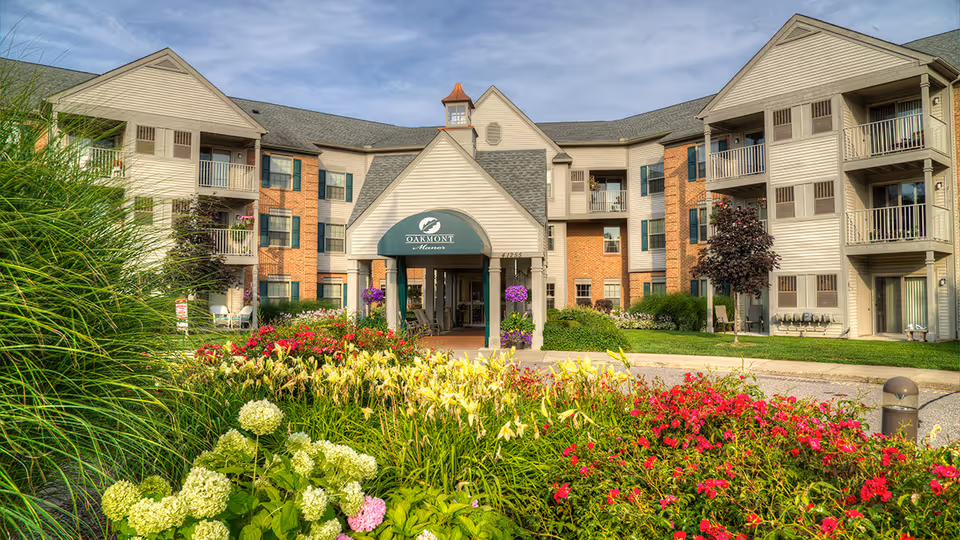 Photo of Oakmont Manor Senior Community