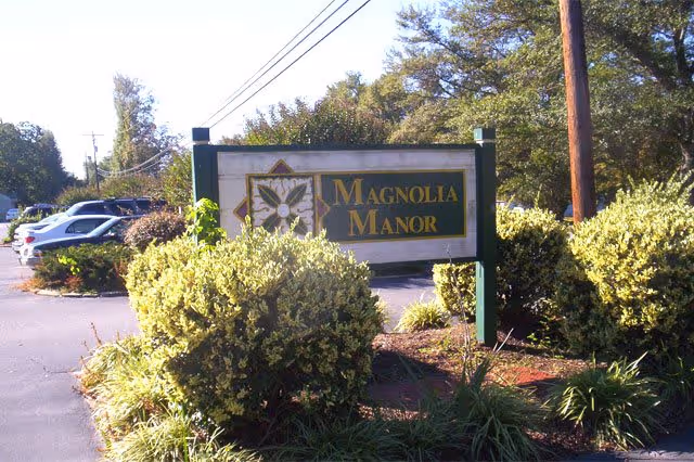 Photo of Magnolia Manor - Inman