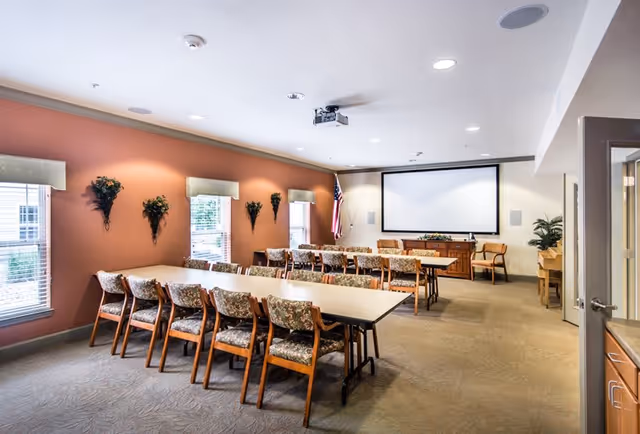 Photo 10 of Charter Senior Living of Godfrey