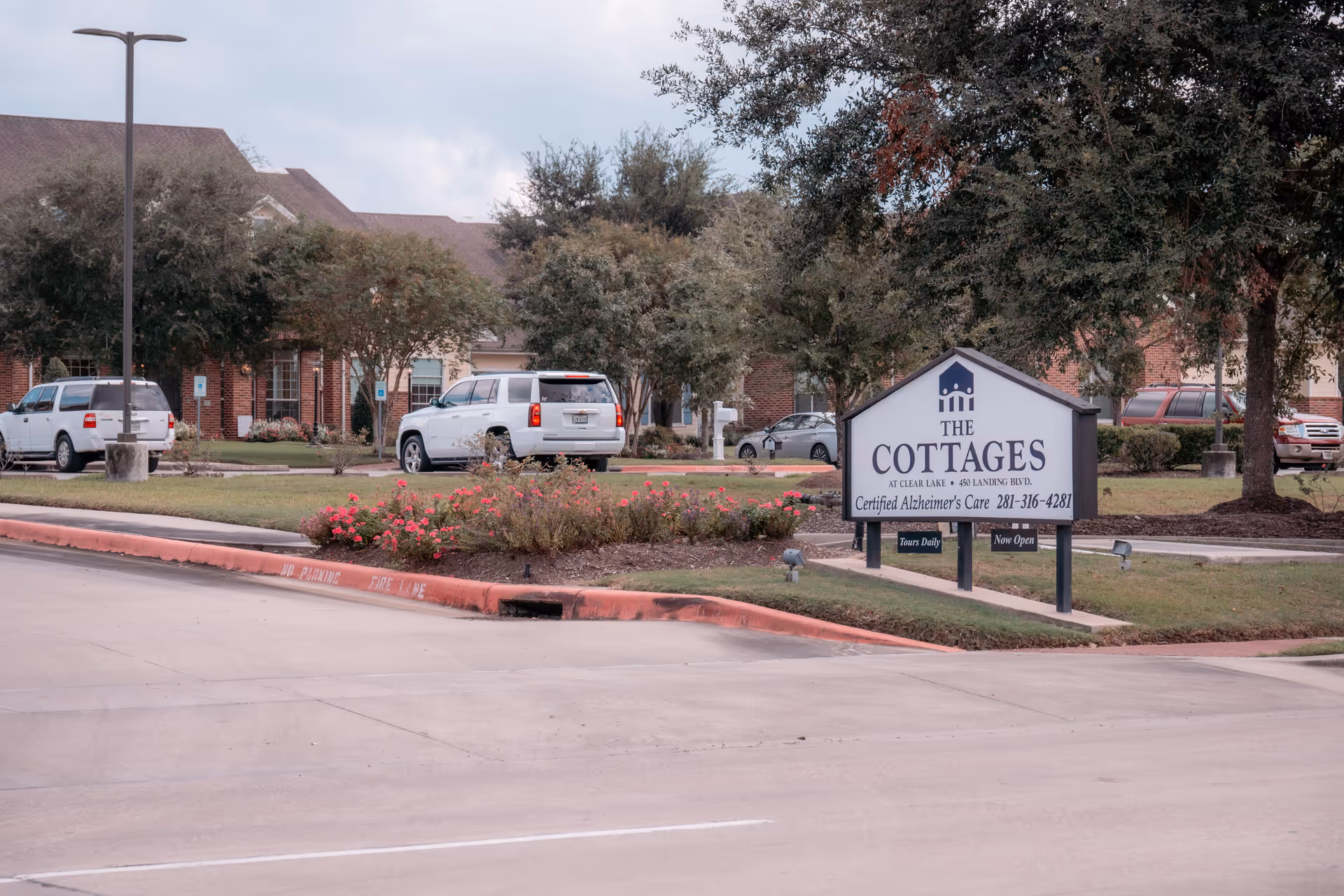 Photo 4 of The Cottages at Clear Lake