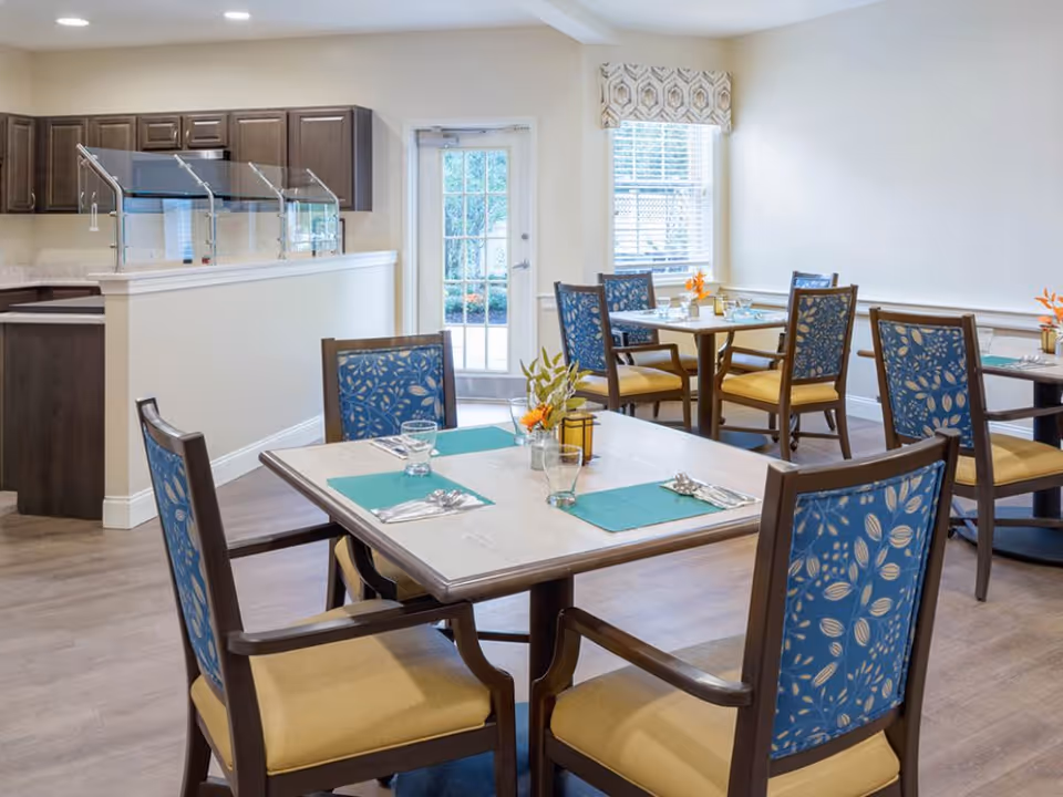Photo 11 of Atria Aquidneck Place