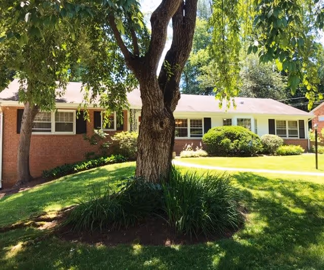Photo of Avalon House On Woodacre Drive