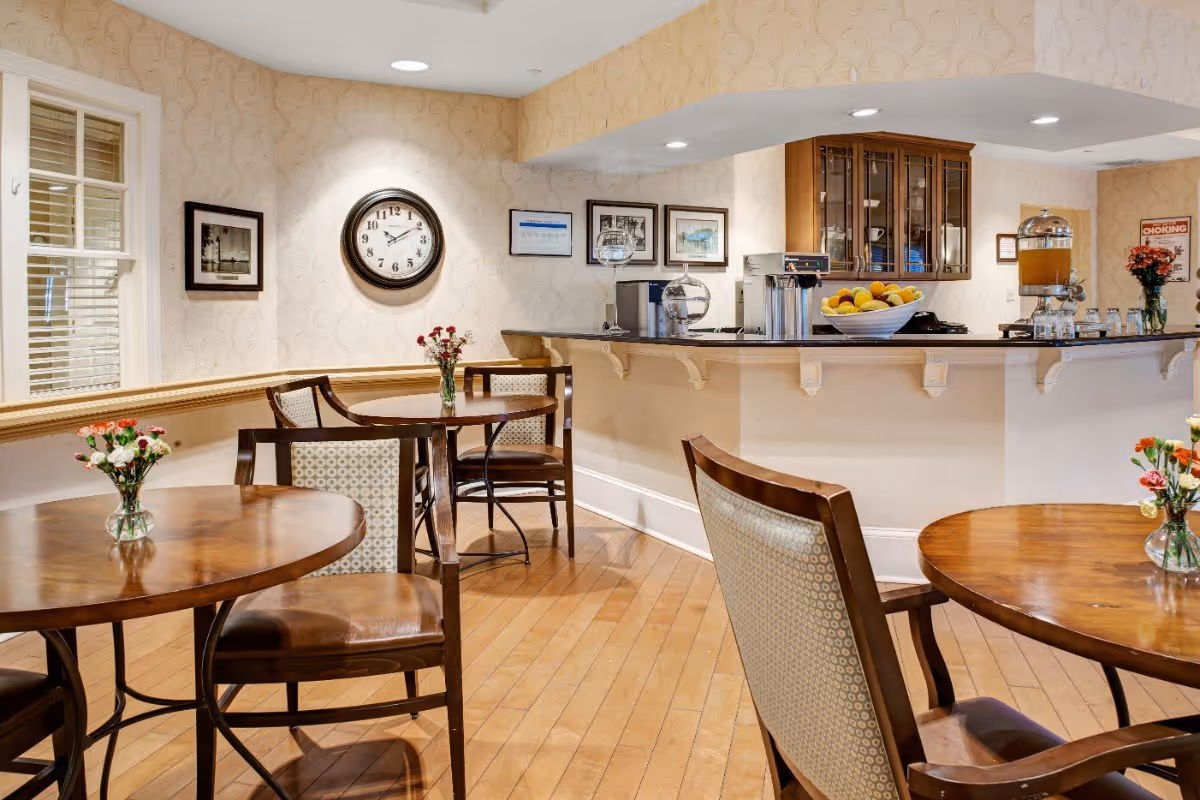 Photo 11 of Sunrise of Smithtown