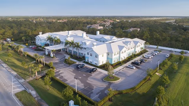 Photo 2 of Grand Oaks of Jensen Beach