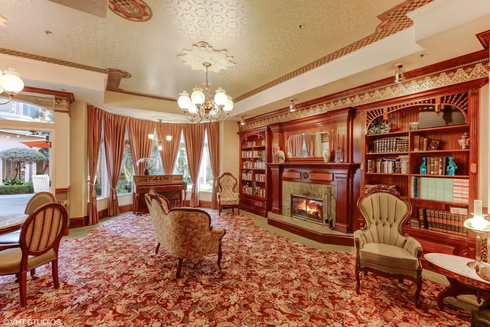 Photo 6 of Sunshine Villa, A Merrill Gardens Community