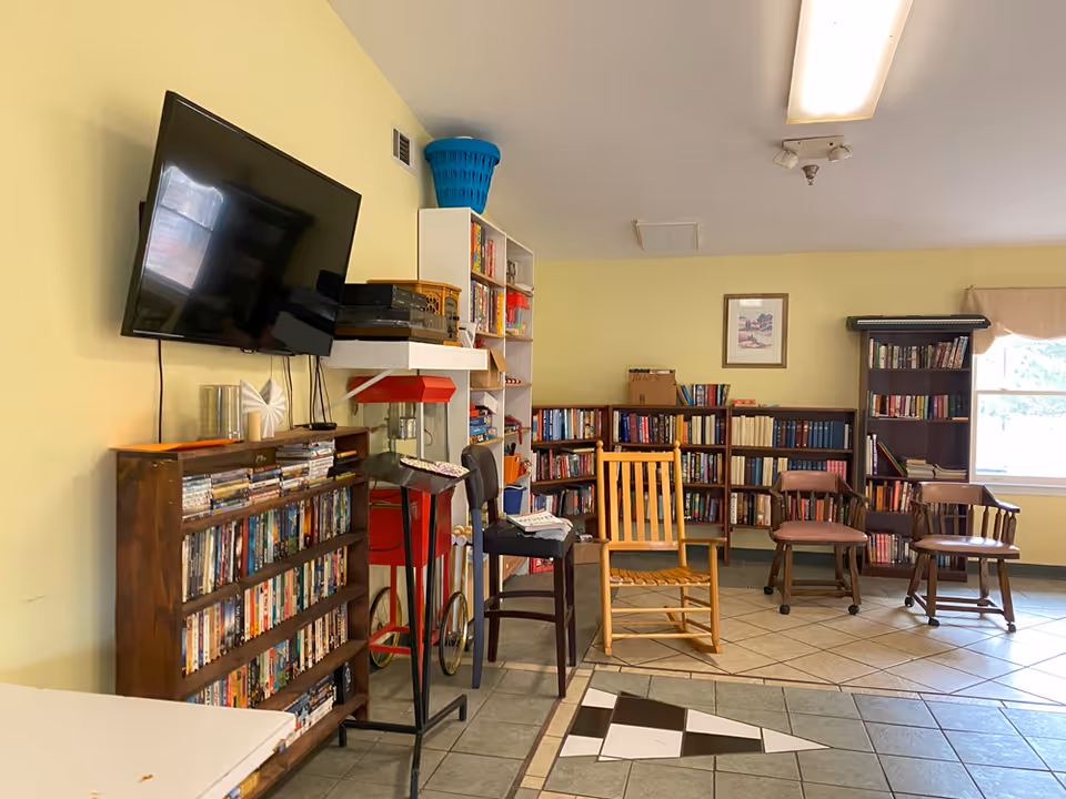Photo 5 of Highlands Senior Living Gaston