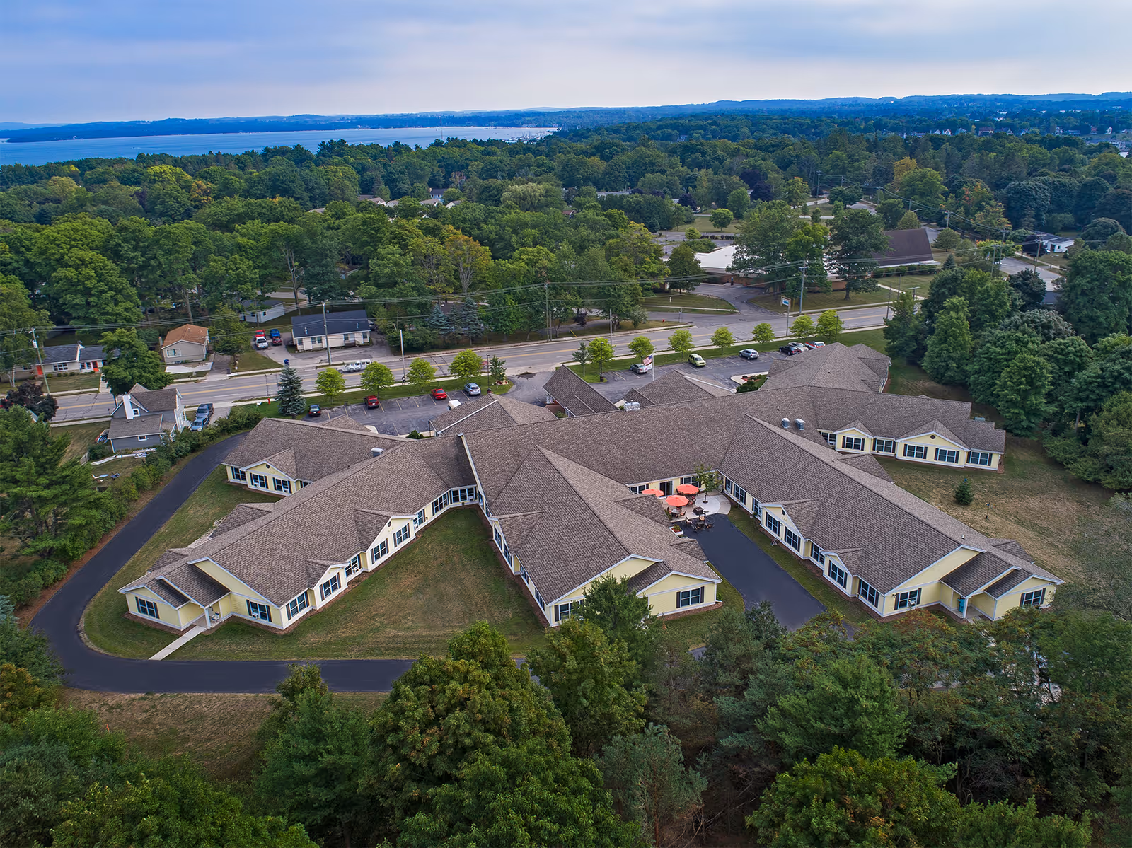 Photo 2 of American House Charlevoix