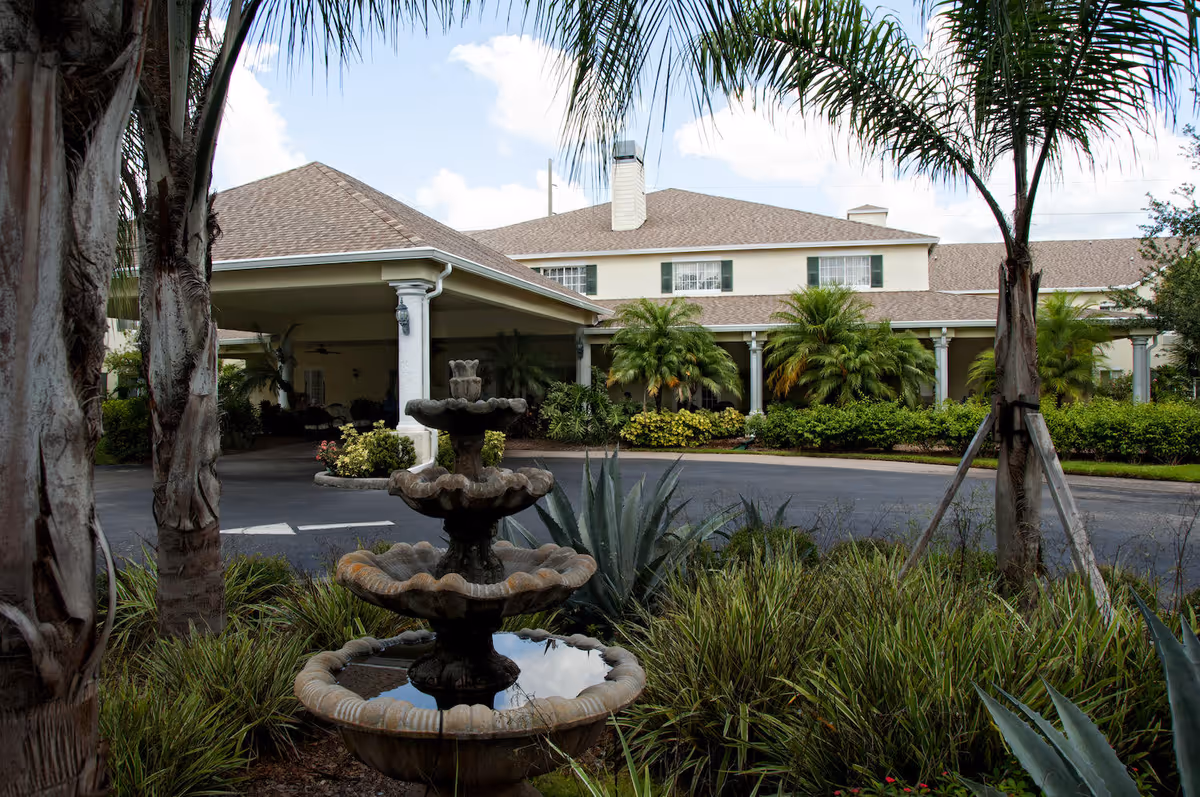 Photo of Lexington Manor