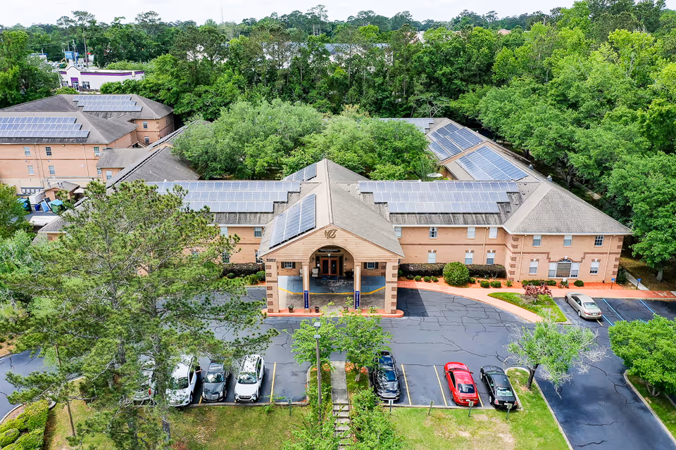 Photo of Woodmont Senior Living