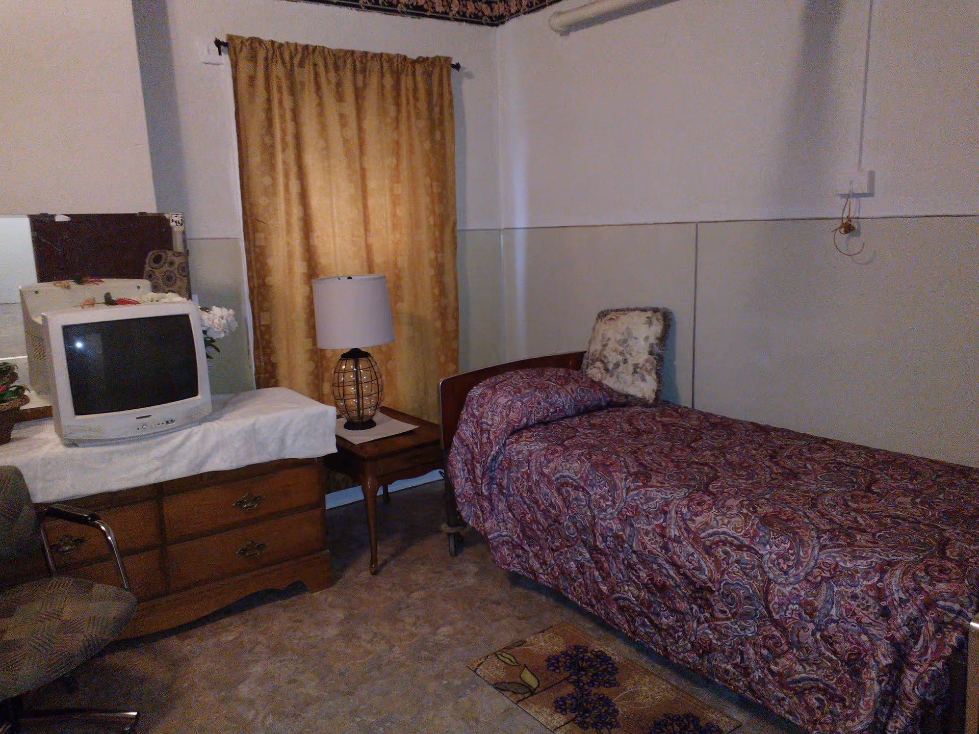 Photo 3 of Christies Home
