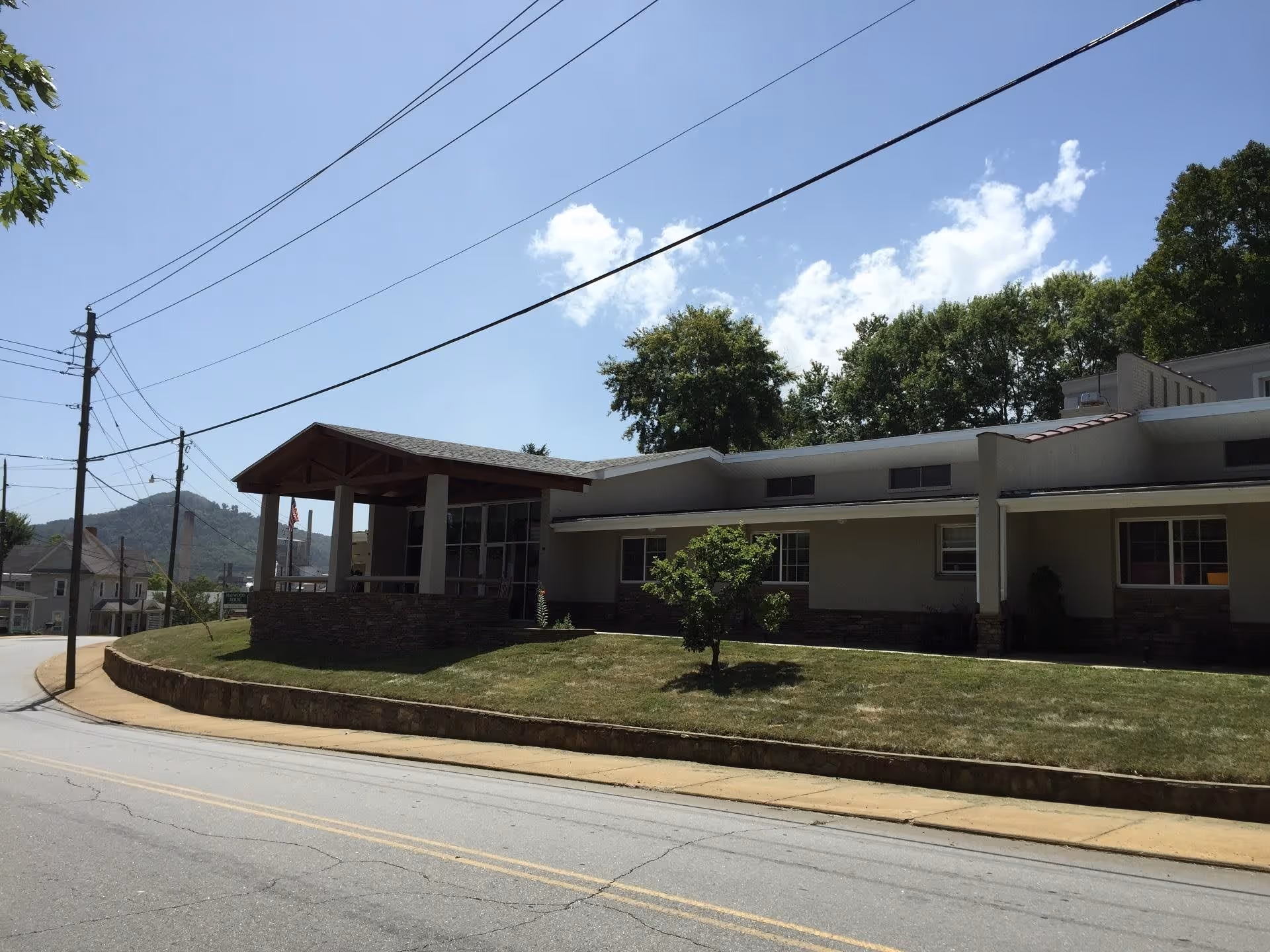 Photo 2 of Haywood House