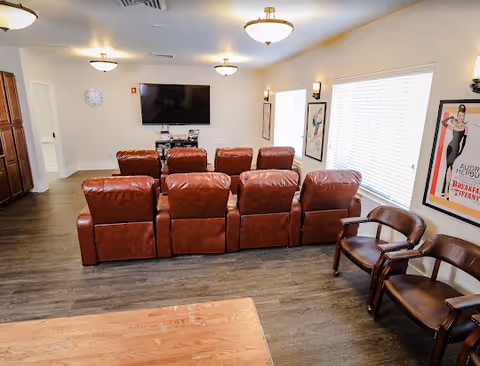 Photo 5 of The Lodge At Riverton