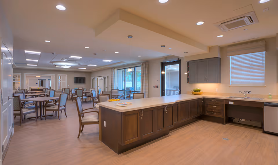 Photo 27 of American House East I