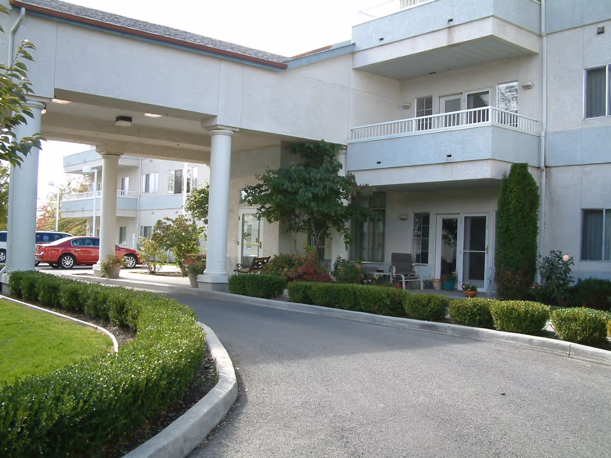 Photo 4 of Wedgewood Park Senior Living