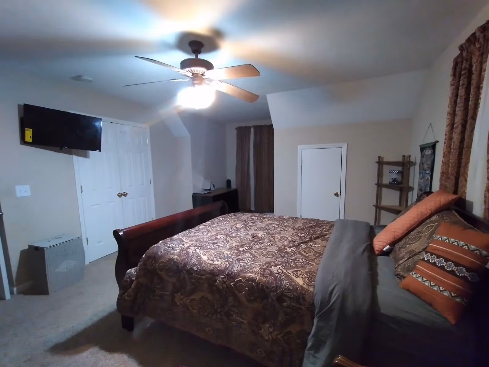 Photo 10 of Memanabel Assisted Living Home Care