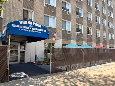 Photo of Bronx Park Rehabilitation & Nursing Center