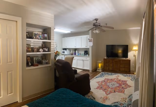 Photo of Oakmont Estates