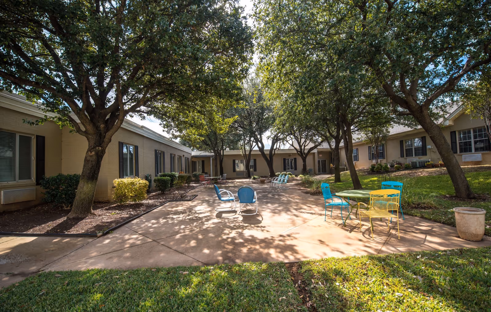 Photo 4 of Ashwood Court