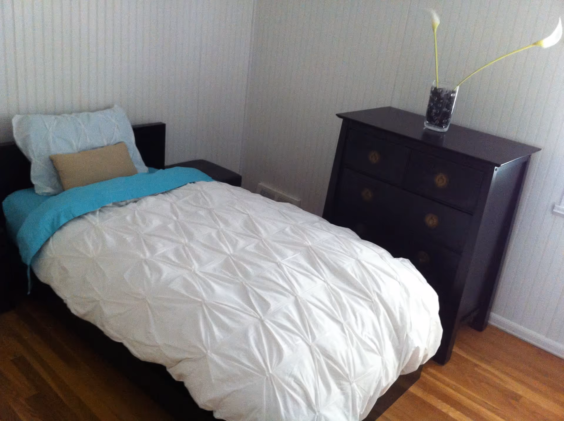 Photo 6 of Pampered on Third