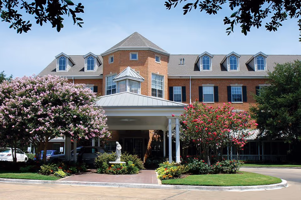 Photo 2 of Caruth Haven Court
