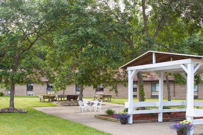 Photo of Sistersville Center