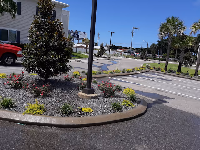 Photo 3 of Villas of Holly Brook: Bradenton 14th St