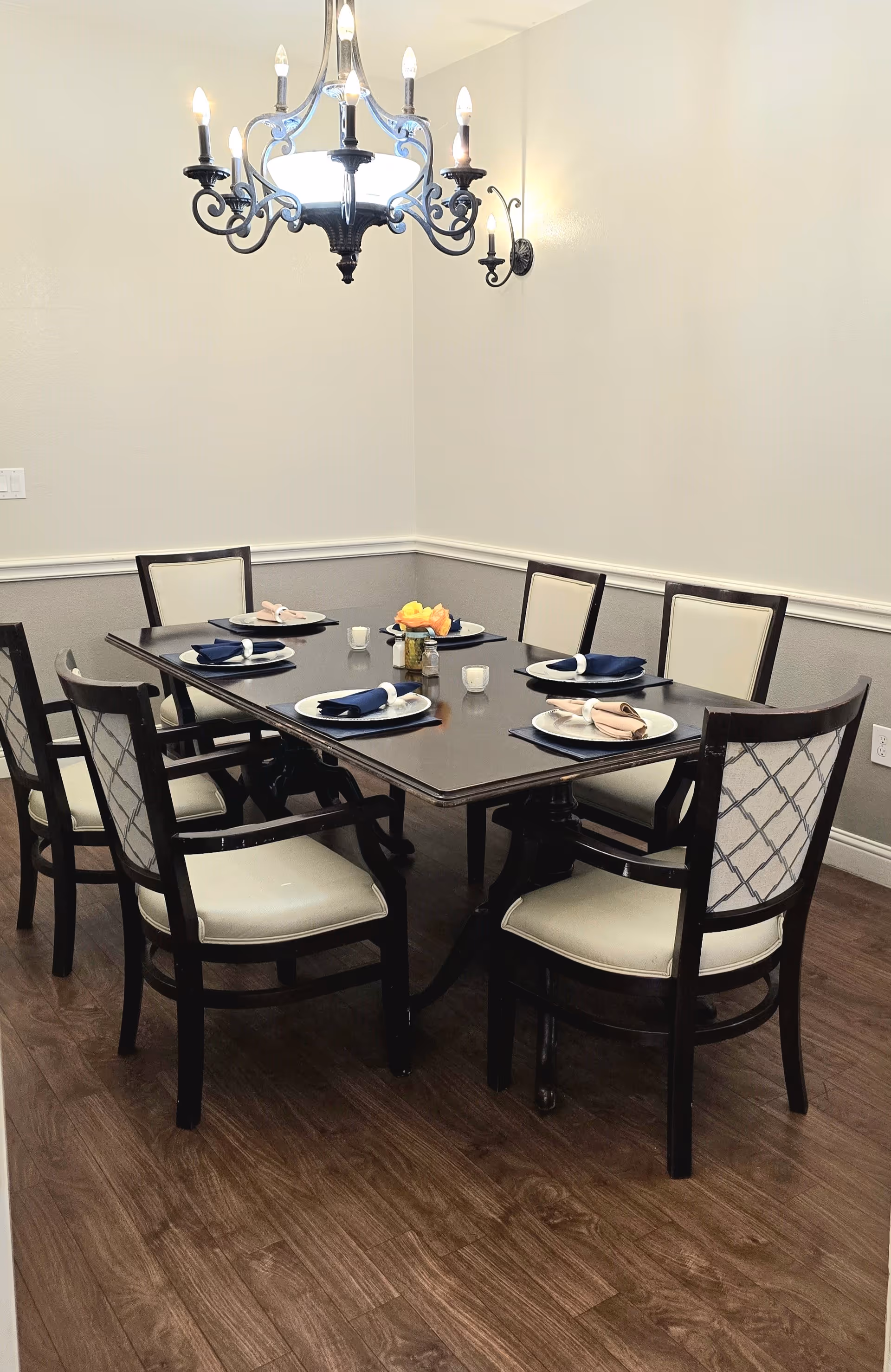Photo 4 of Eagle Ridge Alzheimer's Special Care Center