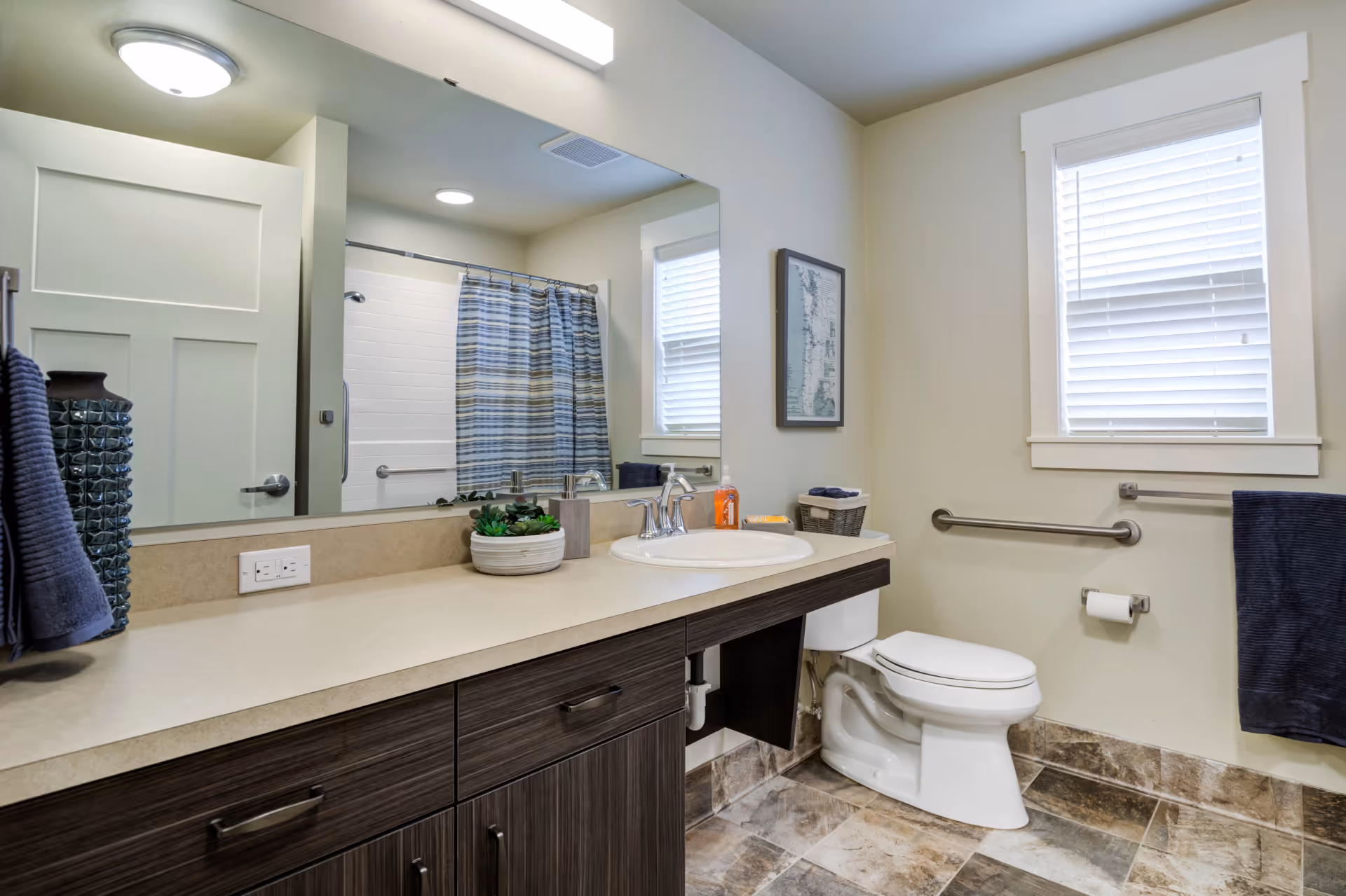 Photo 8 of Mirror Lake Village Senior Living Community