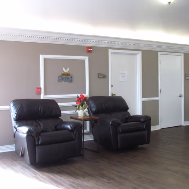 Photo 17 of Divine Life Assisted Living Center of Lansing: Memory Care
