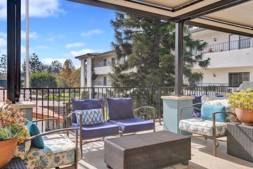 Photo 10 of Huntington Terrace