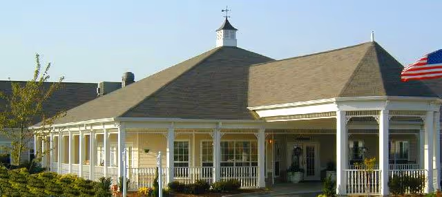 Photo 2 of Lakes at Gainesville Assisted Living