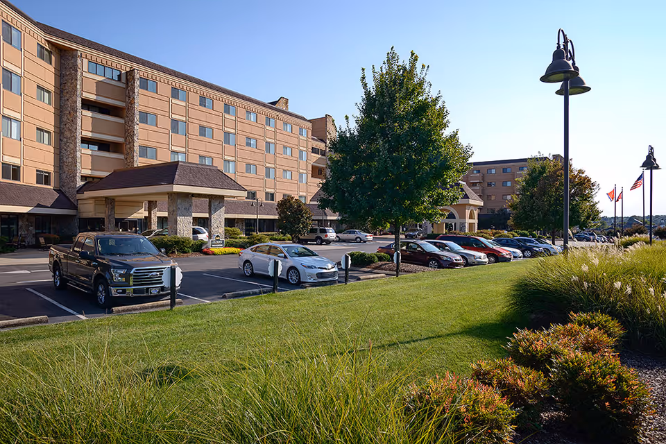 Photo of Garden Plaza at Cleveland