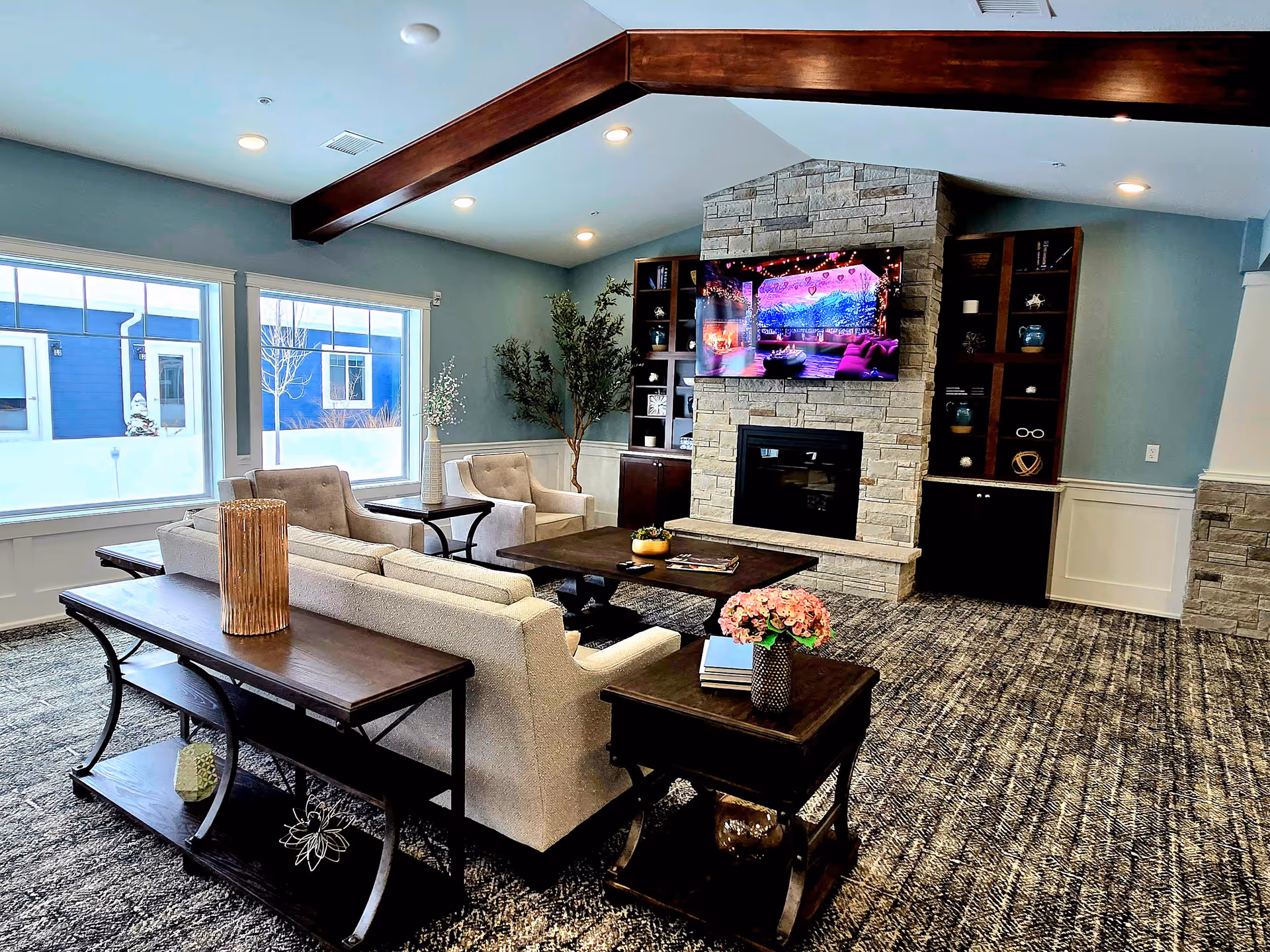 Photo 4 of The Oasis Of Norton Shores