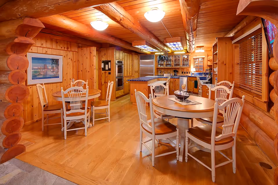 Photo 3 of Caring Cabin Manager, LLC
