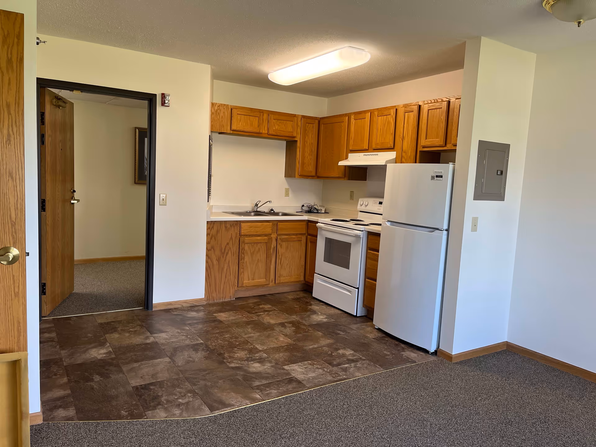 Photo 2 of Prairieview Place