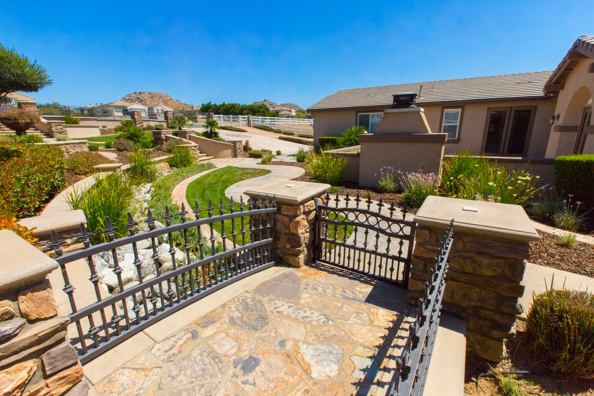 Photo 4 of Pacific Vista Senior Living