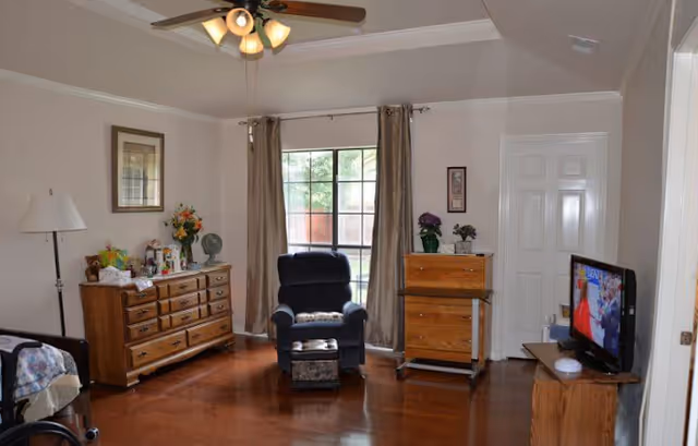 Photo 8 of Silver Leaf Assisted Living & Memory Care