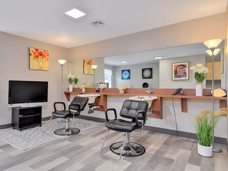 Photo 32 of Holiday Maple Suites