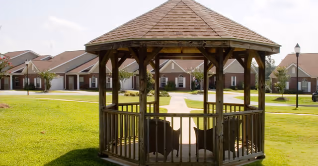 Photo 12 of Belvedere Commons of Seneca