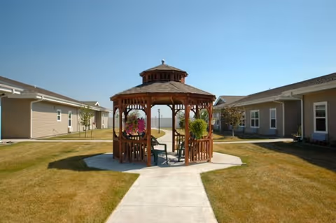 Photo 7 of Windsor Manor