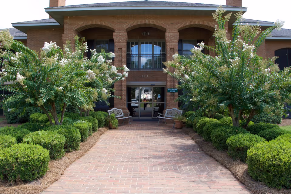 Photo 3 of Magnolia Manor in Moultrie