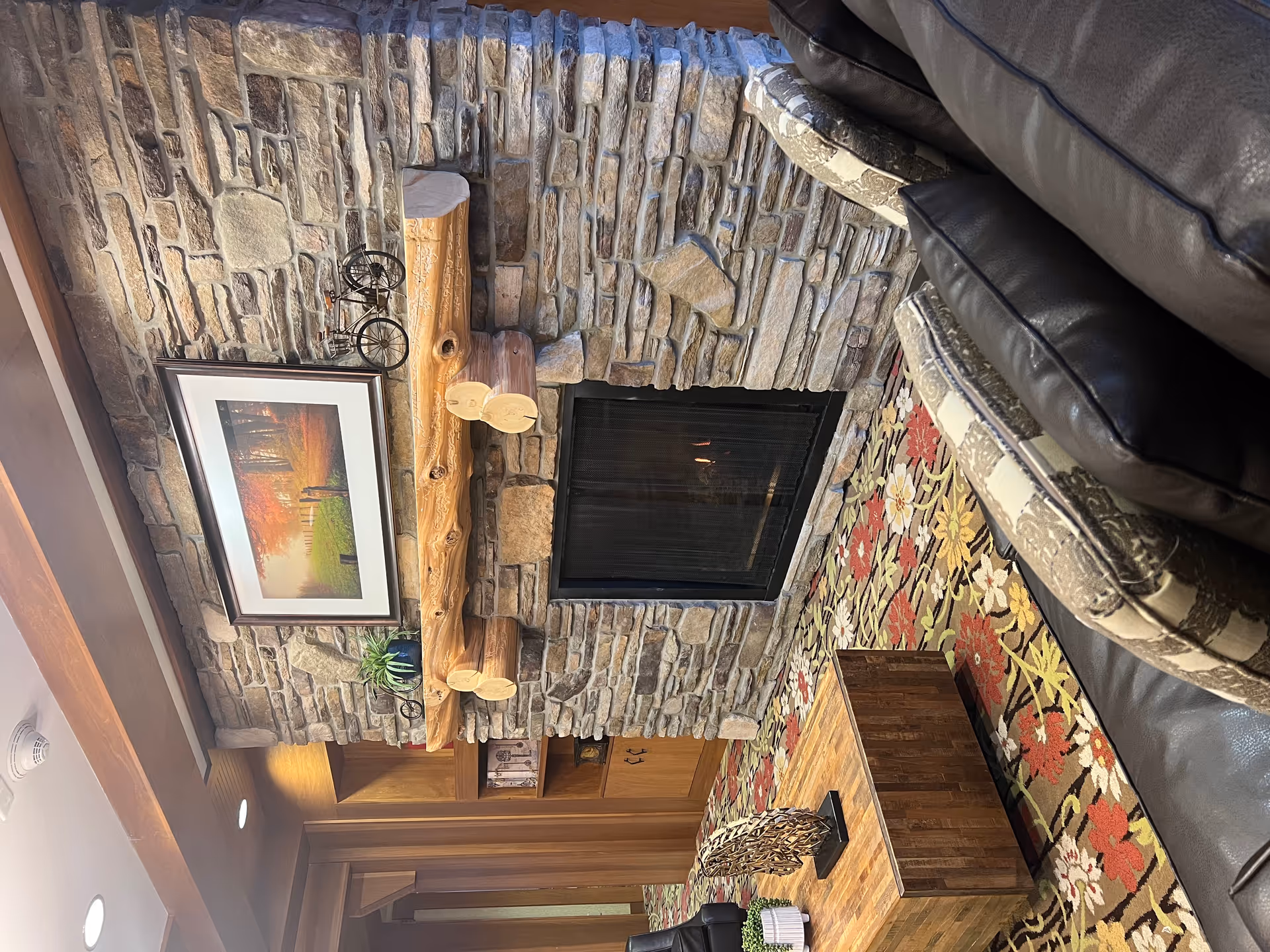 Photo 33 of Deer Creek Lodge