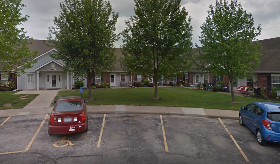 Photo 2 of Elliott Place Senior Living