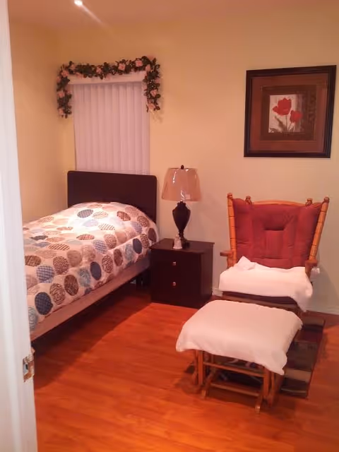 Photo 6 of Dove Tree Manor