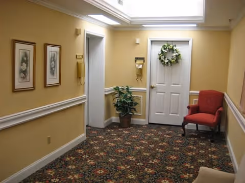 Photo 9 of River Oaks Place - Loudon