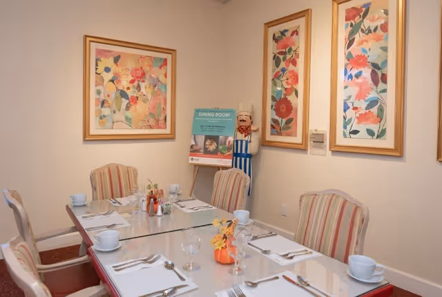 Photo 31 of Roseville Commons Senior Living