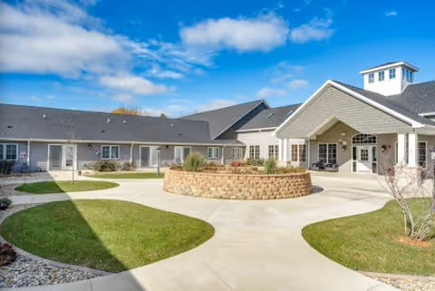 Photo 3 of Villas of Holly Brook Assisted Living & Memory Care: Bellevue, IL