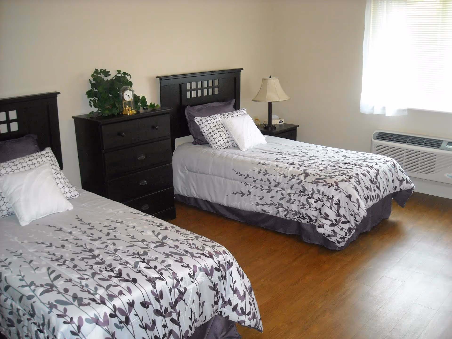 Photo 9 of Carteret House